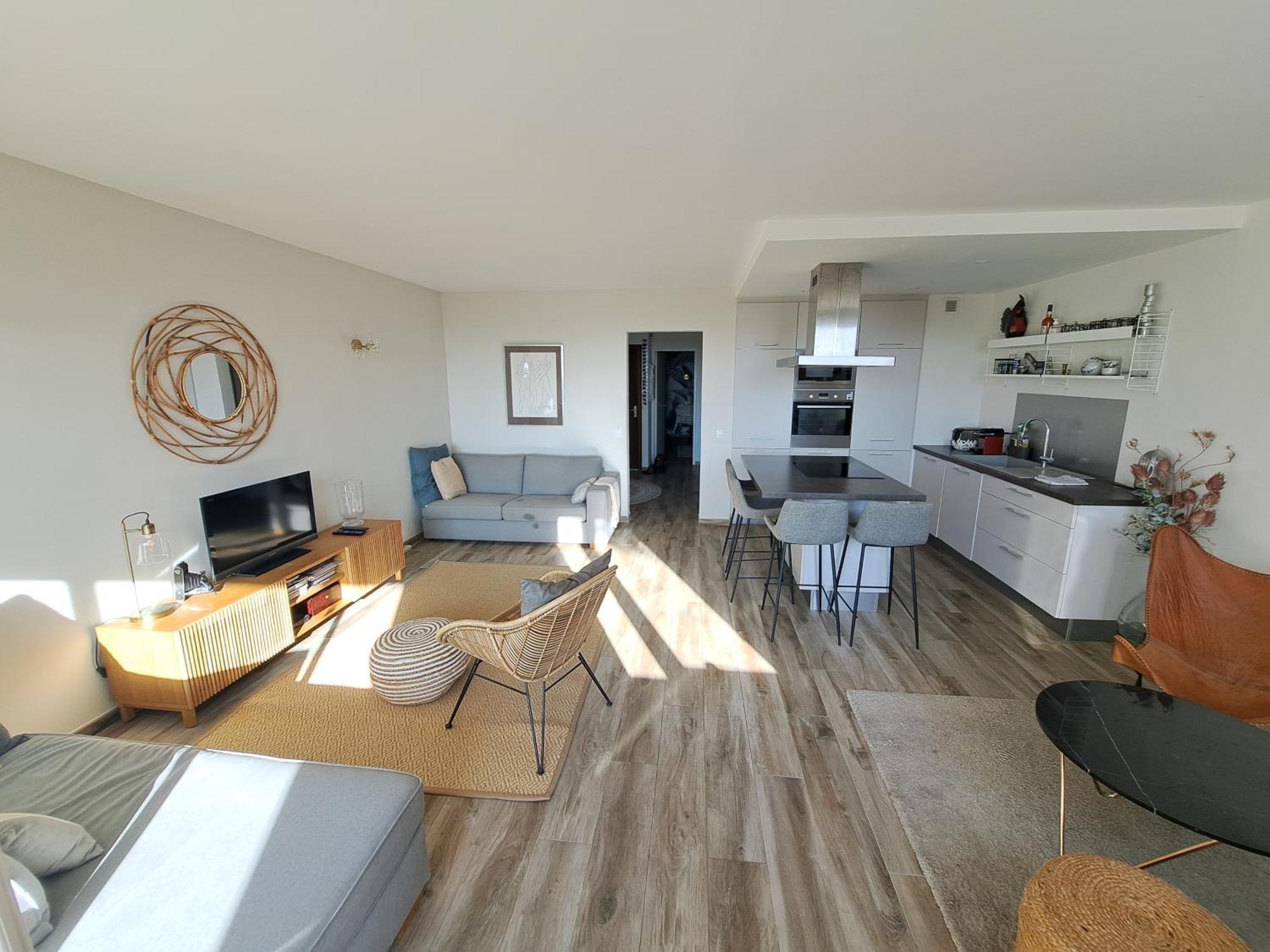 Appartement Superbe Piscine, Tennis, Vue Et Decore Avec Gout *