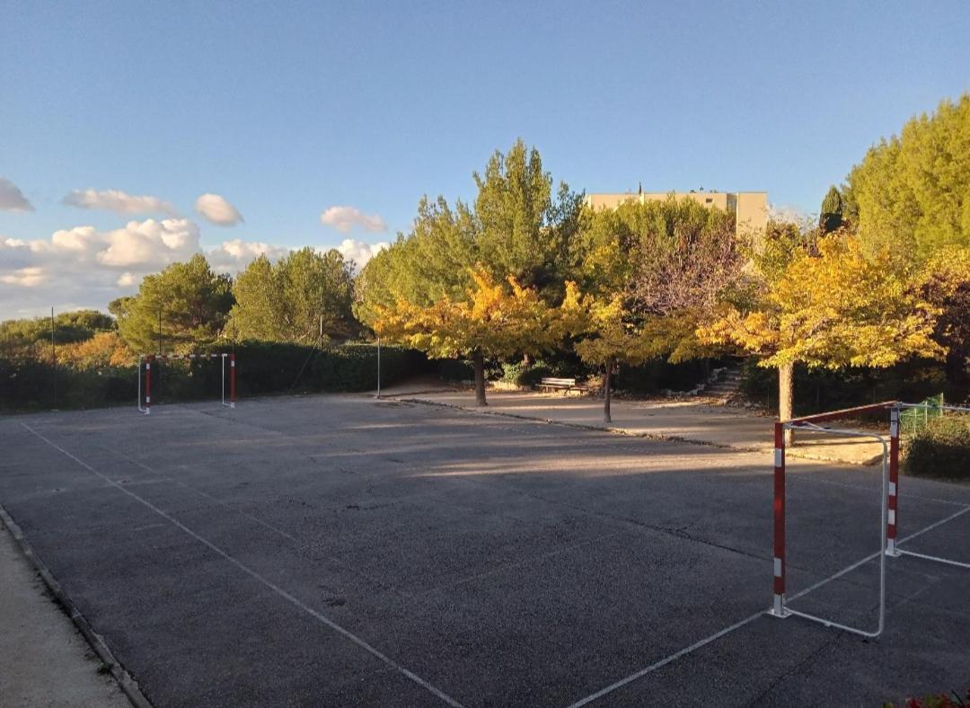 Apartment Superbe Piscine, Tennis, Vue Et Decore Avec Gout